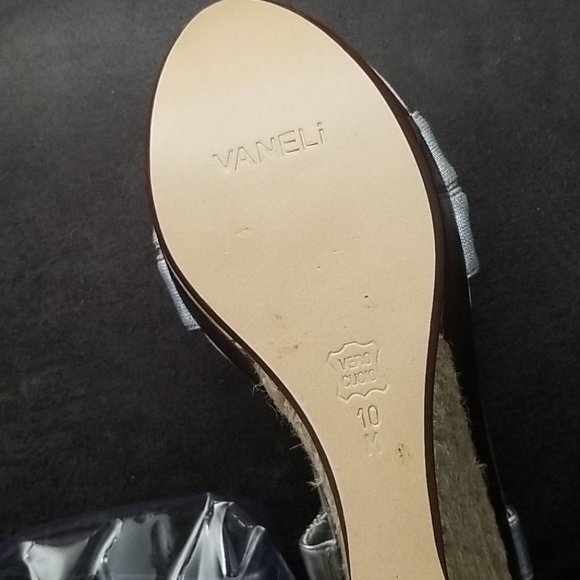 Vaneli wedge sandal - Picture 7 of 10